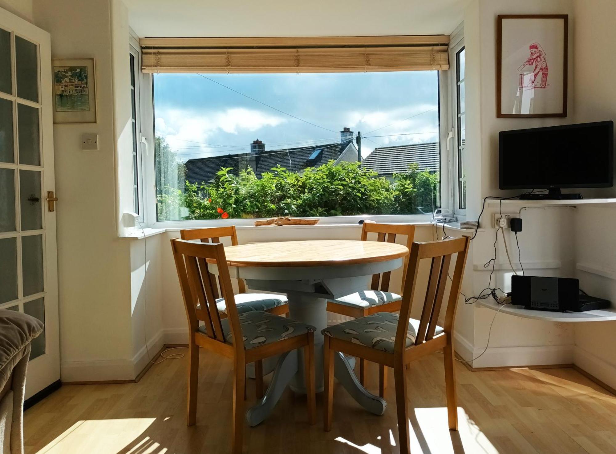 Sunrise! ~ 2 Bedrooms, Garden, Parking, Sea Views St Ives Dış mekan fotoğraf